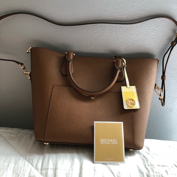 BRAND NEW!! Michael Kors two-way purse - Picture 1 of 7